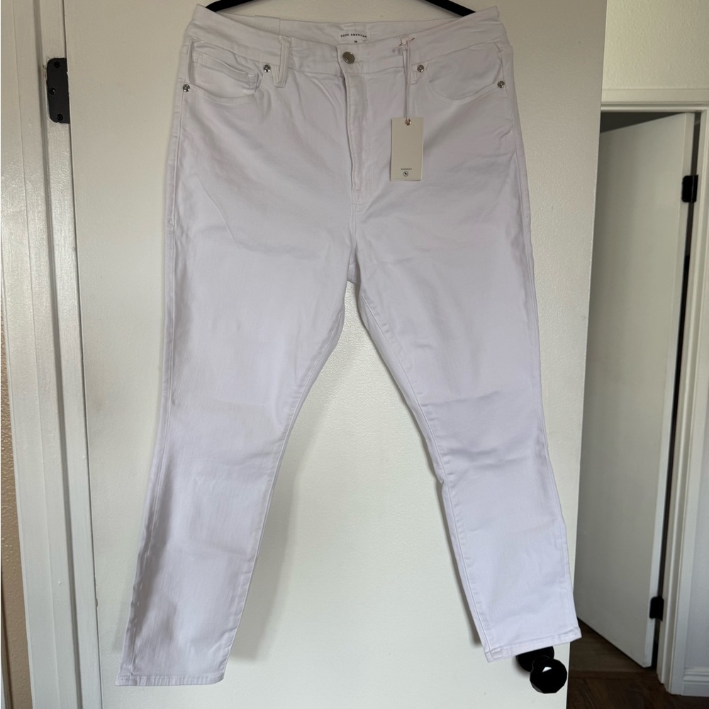 Good American Woman’s Straight Jeans in White size 16